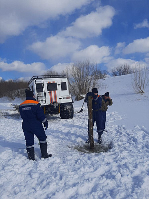 Спасатели Новосибирской области  проводят обследование рек для предупреждения последствий половодья.